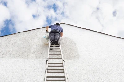 Peinture extérieure aux Loges-sur-Brécey — façades et ravalement